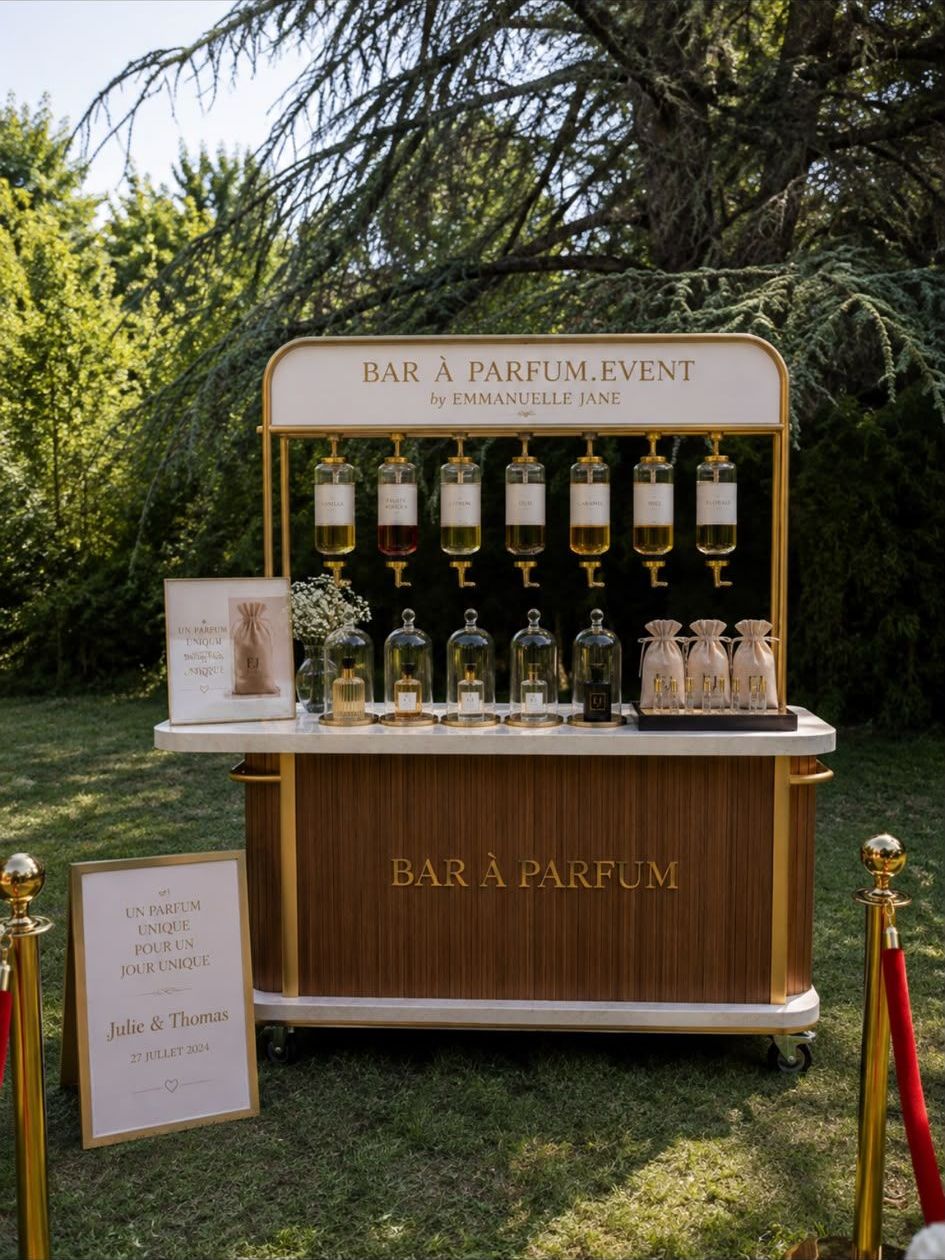 Le bar à parfum dans un jardin de réception